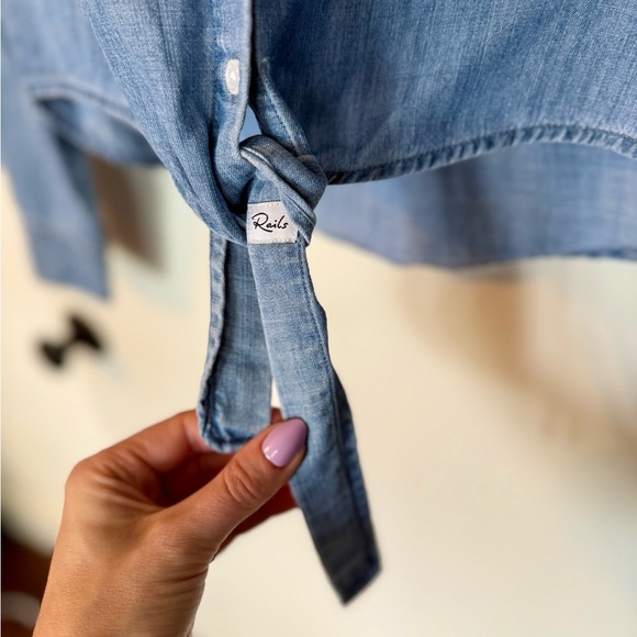RAILS Val Floral Patch Embroidered Blue Denim Button-Down Tie-Front Blouse- XS - Picture 10 of 11